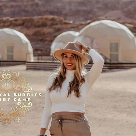 Апартаменты Rum Royal Bubbles Luxury Camp Вади-Рам Экстерьер фото